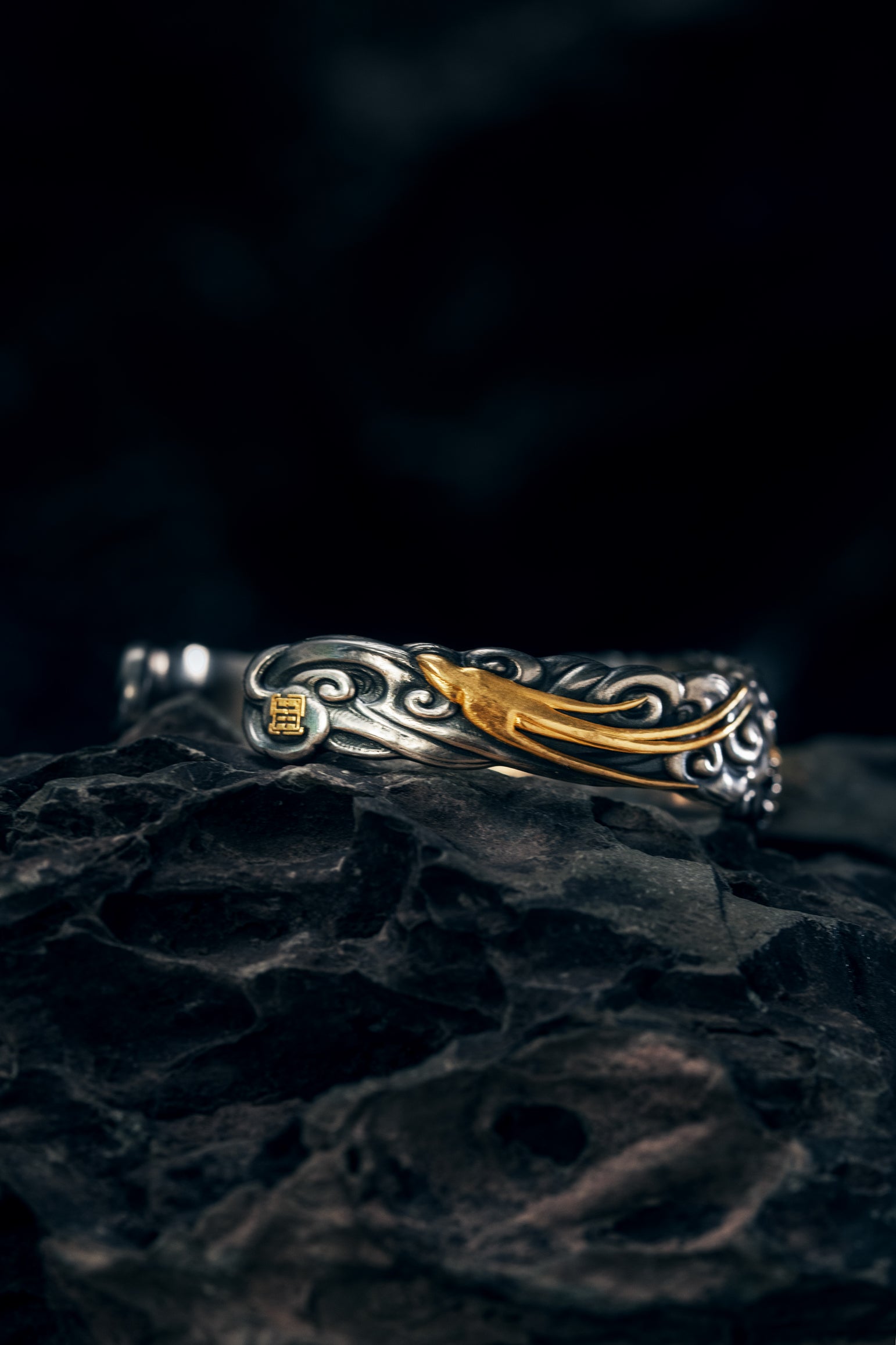 Free Spirit Horse Bangle | S925 Silver & 24K Gold Plated | Tibetan Wind Horse Amulet | Spiritual Jewelry