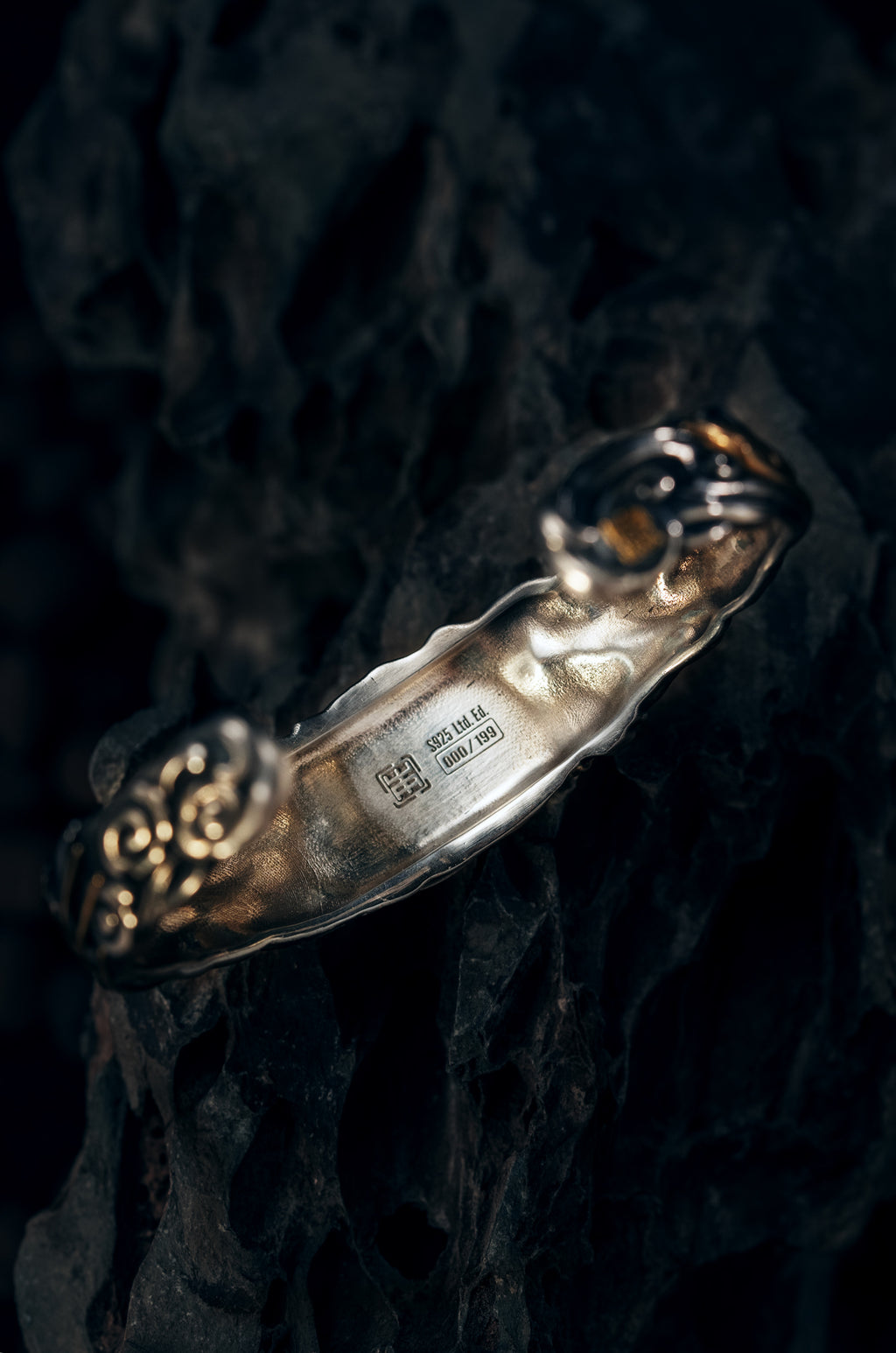 Free Spirit Horse Bangle | S925 Silver & 24K Gold Plated | Tibetan Wind Horse Amulet | Spiritual Jewelry